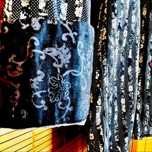 Ted Baker Pashion Men’s Button Down Black w/ Floral Pattern, Flip Cuff, Sz 15.5